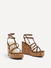 Braun - Linzi Barbados Riemchensandalen mit Keilabsatz aus Kork - Bild 3 von 5