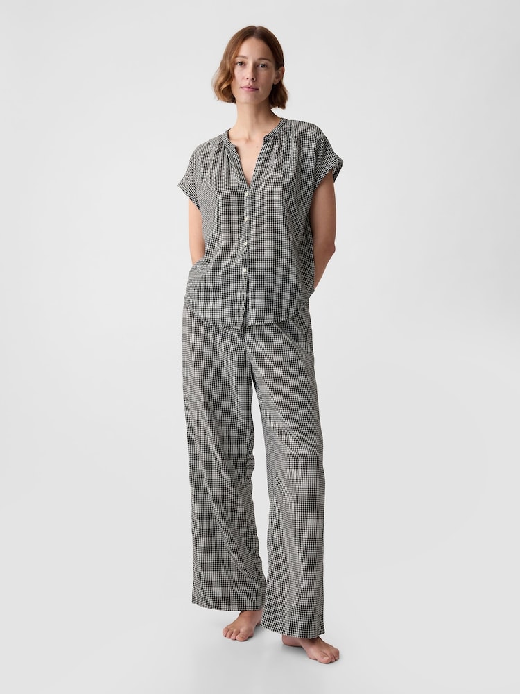 Gap Black/White Crinkle Cotton Short Sleeve Pyjama Top - Image 1 of 2 Gap Black/White Crinkle Cotton Short Sleeve Pyjama Top - Image 1 of 2
