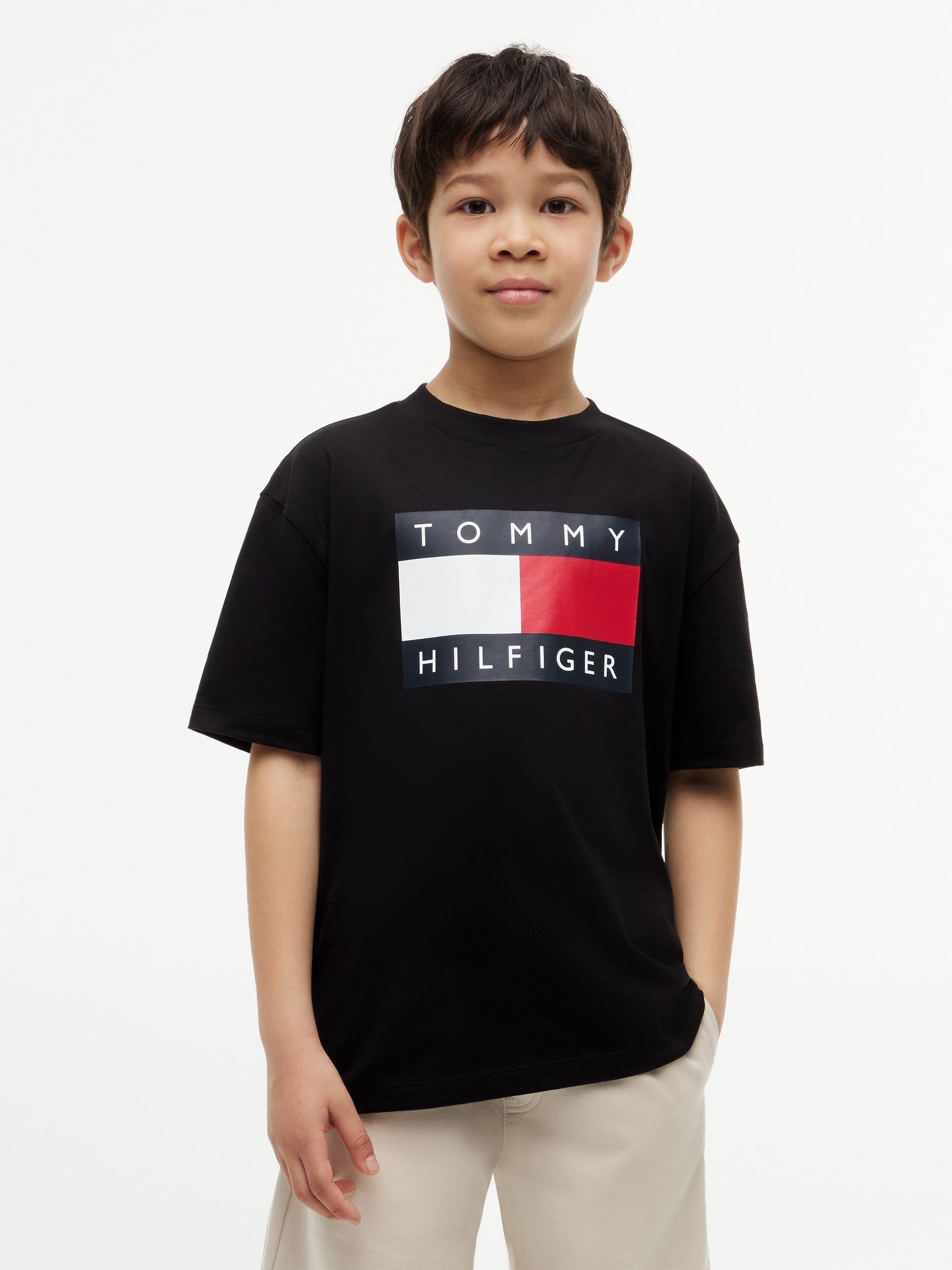 Tommy Hilfiger Flag Logo Jersey Crew Neck T-Shirt - Male - Kids Short Sleeve T-Shirts - Black - 16 Y | 176 Cm - Kids - Image 3