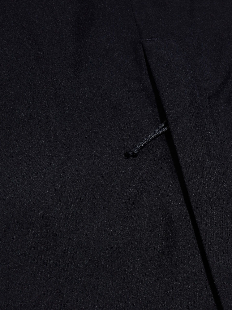 Berghaus Black Deluge Pro 3.0 Waterproof Jacket - Image 8 of 8