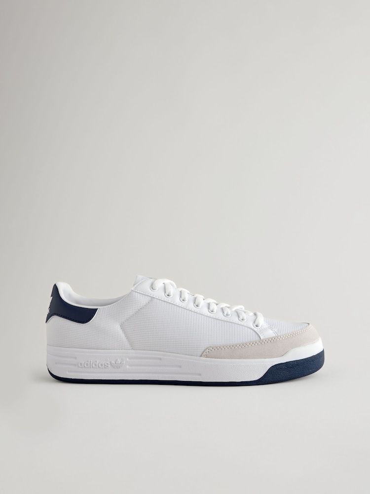 adidas Originals Off White Rod Laver Trainers - Image 2 of 5