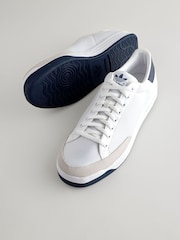 adidas Originals Off White Rod Laver Trainers - Image 3 of 5