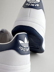 adidas Originals Off White Rod Laver Trainers - Image 5 of 5