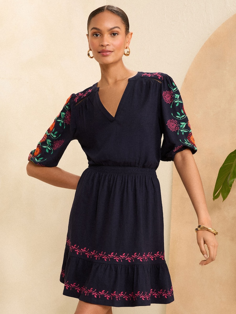 Skater Mini Rochie, cu mâneci bufante, brodate Love & Roses - Image 1 of 4