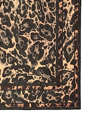 Laurence Llewelyn-Bowen Black/Orange Dandy Washable Flat Weave Rug - Image 4 of 6