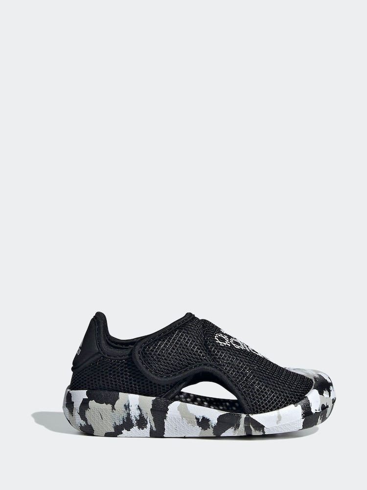 صنادل من Adidas - صورة 1 من 9 صنادل من Adidas - صورة 1 من 9