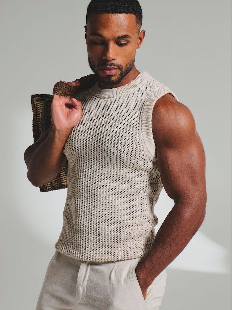Tailored Athlete Muscle Fit Crochet Knitted Vest - Imagen 1 de 5