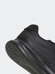 أسود - حذاء رياضي للجري للأطفال الصغار برباط تشكيلة Runfalcon 5 من adidas - صورة 10 من 10