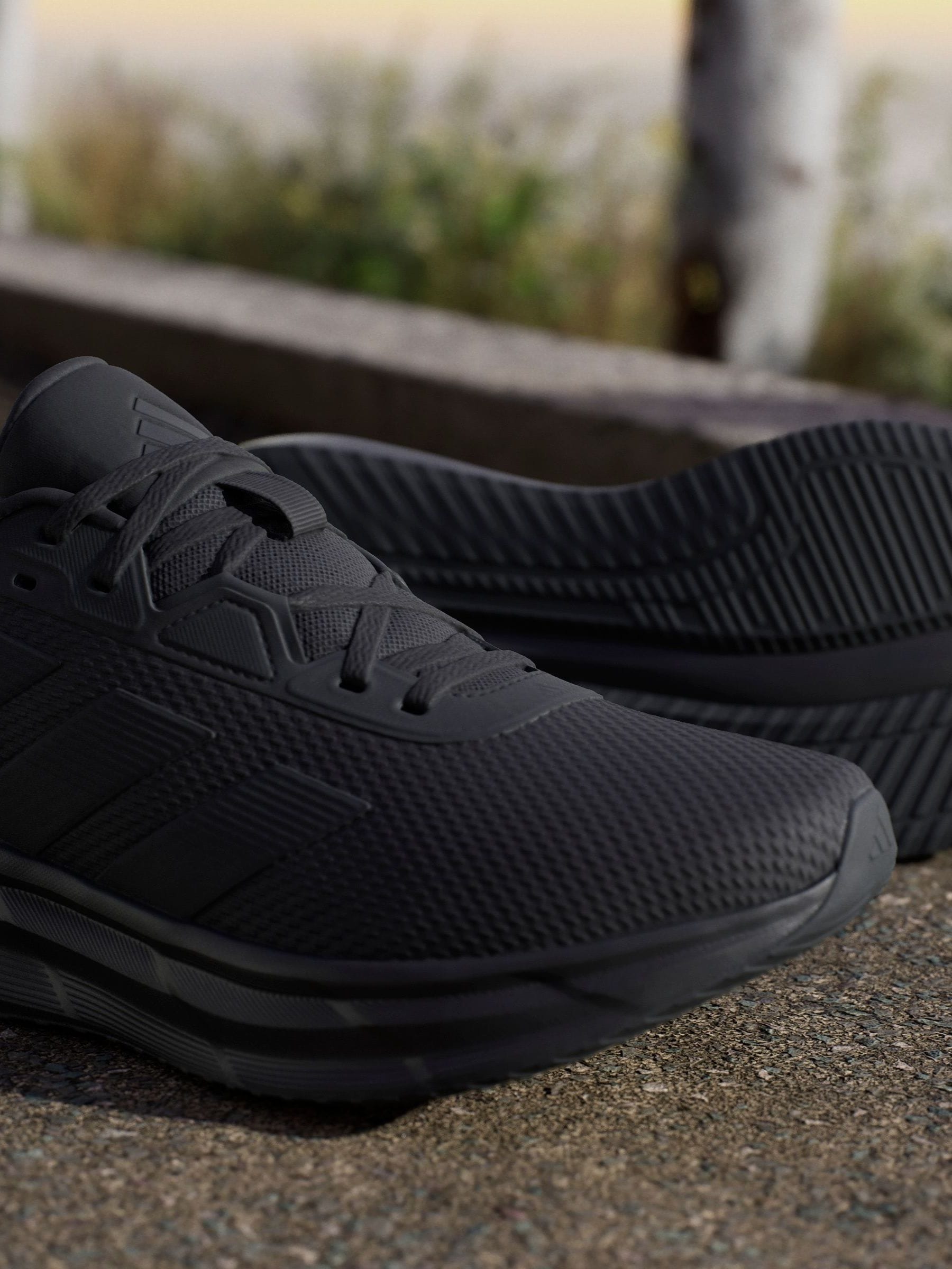 Kaufe Sie Schwarz Adidas Galaxy 7 Laufschuhe bei Next Deutschland