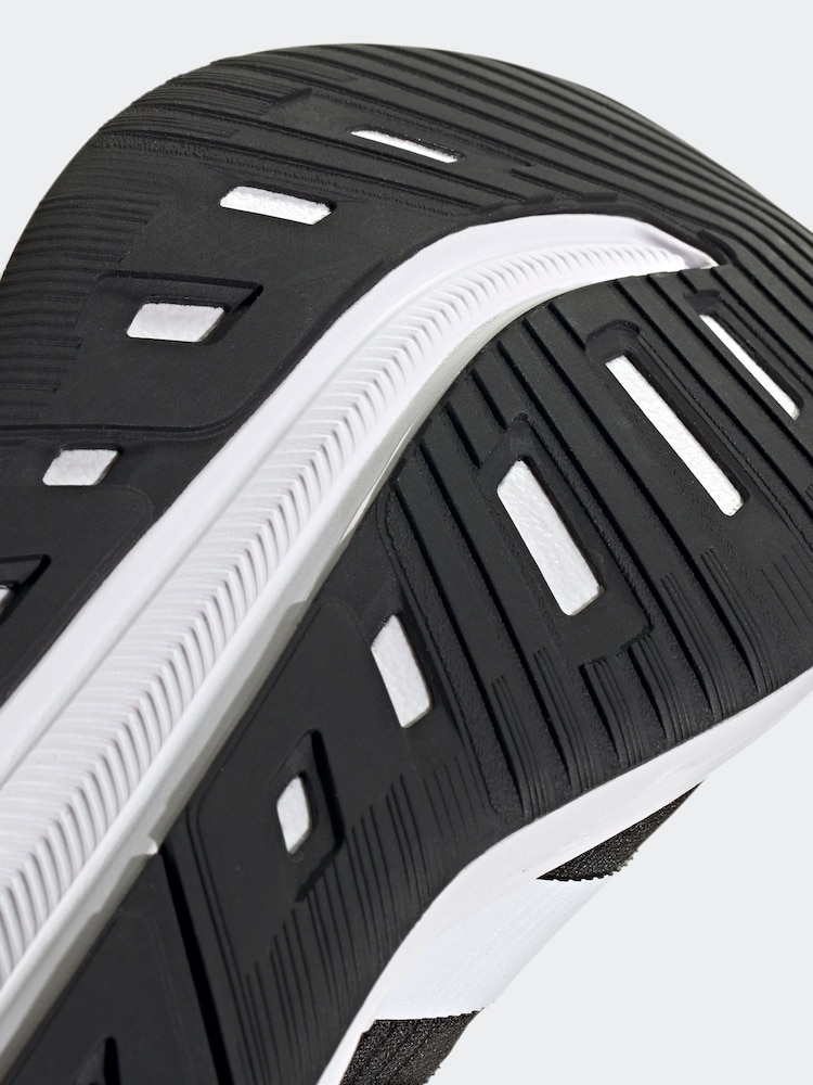 adidas Black Questar 3 Trainers - Image 9 of 9