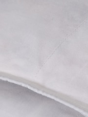 FBC 4.5 Tog Luxury Goose Down Duvet - Image 3 of 5