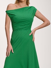 Jolie Moi Green Textured Asymmetric One Shoulder Maxi Dress - Image 5 of 6