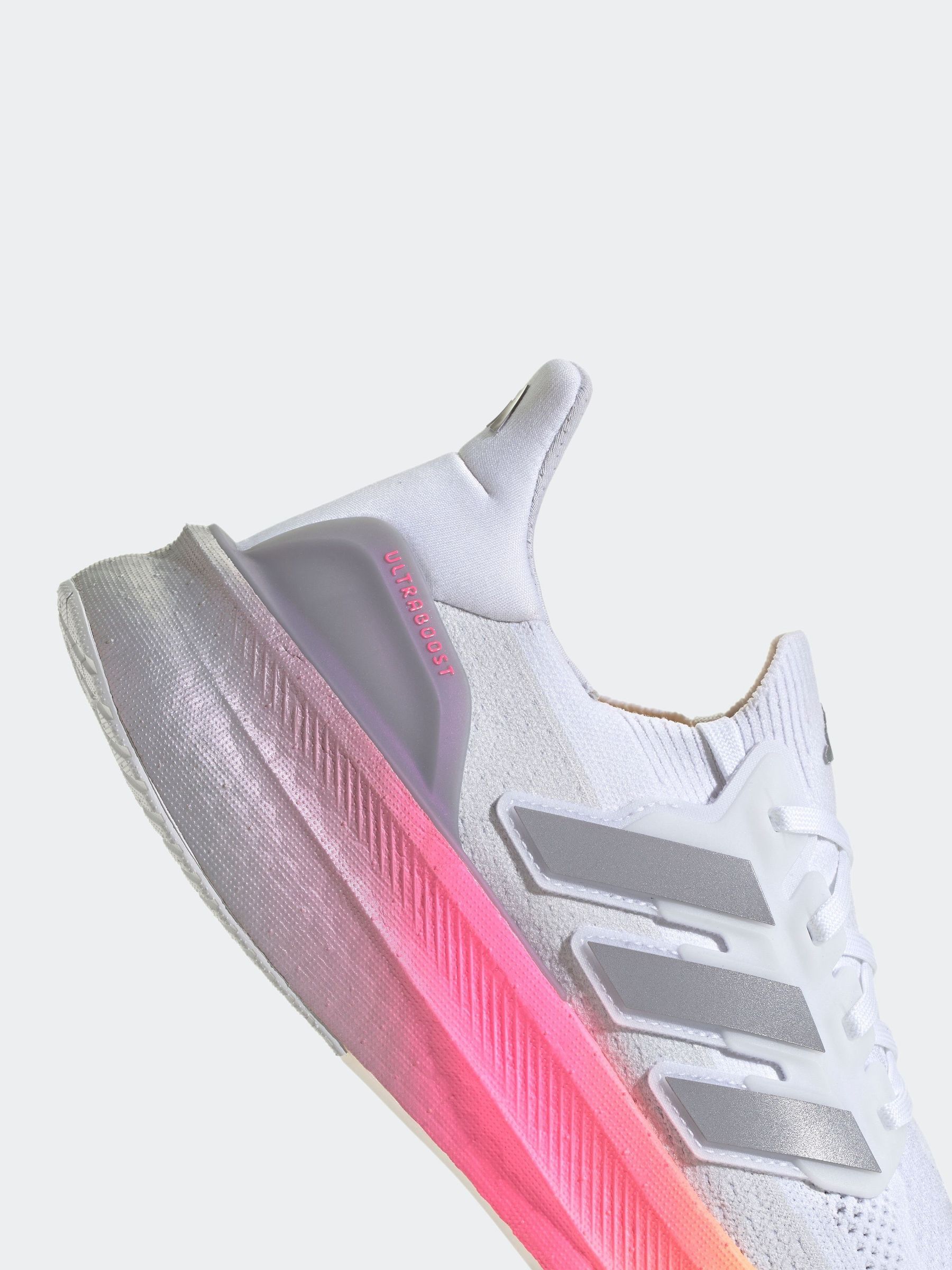 Ultraboost 18 all white on sale