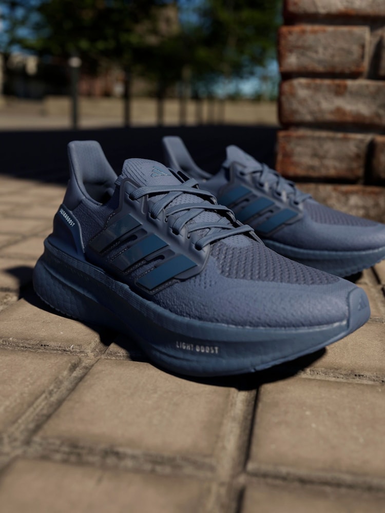 adidas Blue Ultraboost 5 Trainers - Image 2 of 16 adidas Blue Ultraboost 5 Trainers - Image 2 of 16