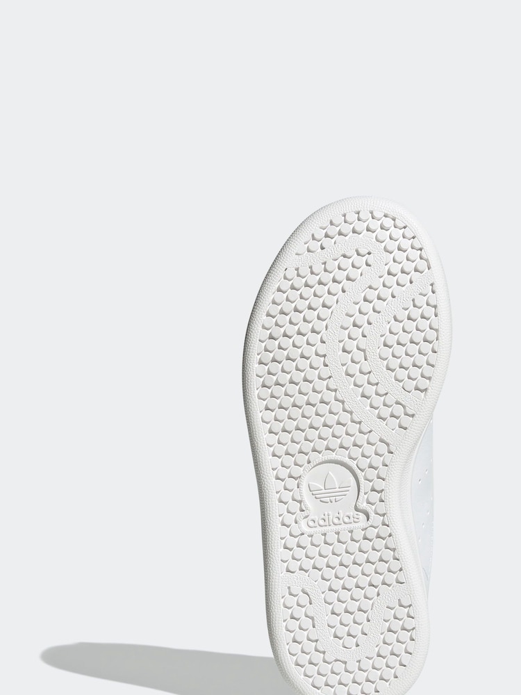 adidas Off White Kids Originals Stan Smith Shoes - Image 2 of 3