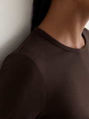 Reiss Chocolate Brown Jada Cotton Crew-Neck Long-Sleeve T-Shirt With Stretch - Image 3 of 6