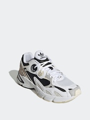 adidas Originals White Astir Trainers - Image 3 of 9