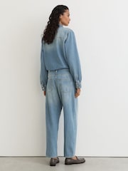 Reiss Mahni Relaxed Long-Sleeve Denim Jumpsuit - Bild 5 von 8