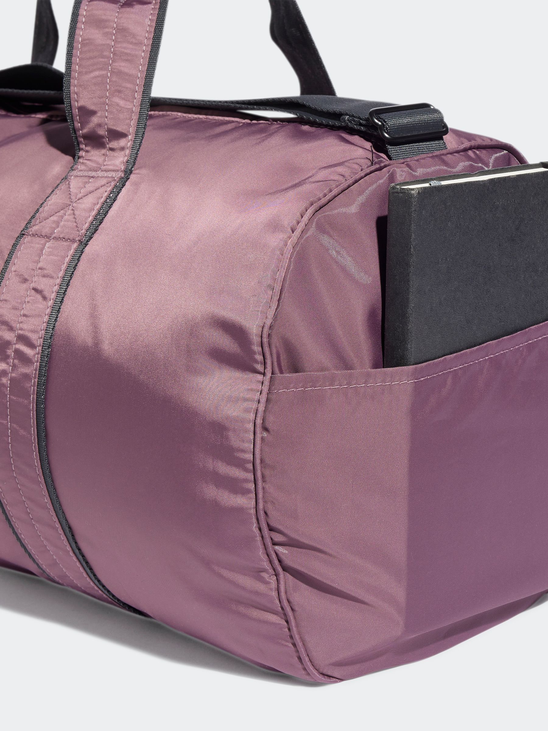 Yoga duffle bag discount