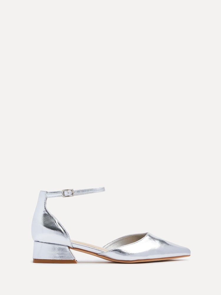 Prata - Linzi Wide Fit Dolly Low Block Court Heels - Imagem 2 de 5