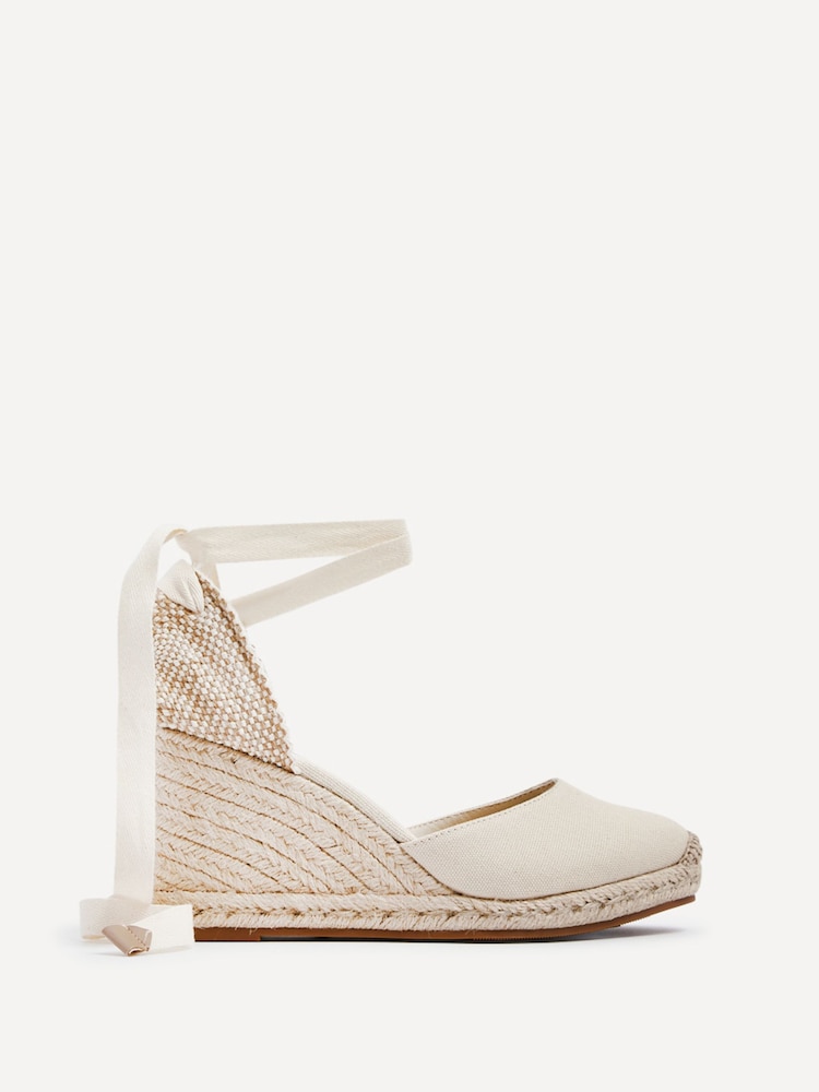 Alb - Linzi Bryony Closed Toe Espadrille Inspired Pantofi cu platformă Sandale - Image 3 of 6