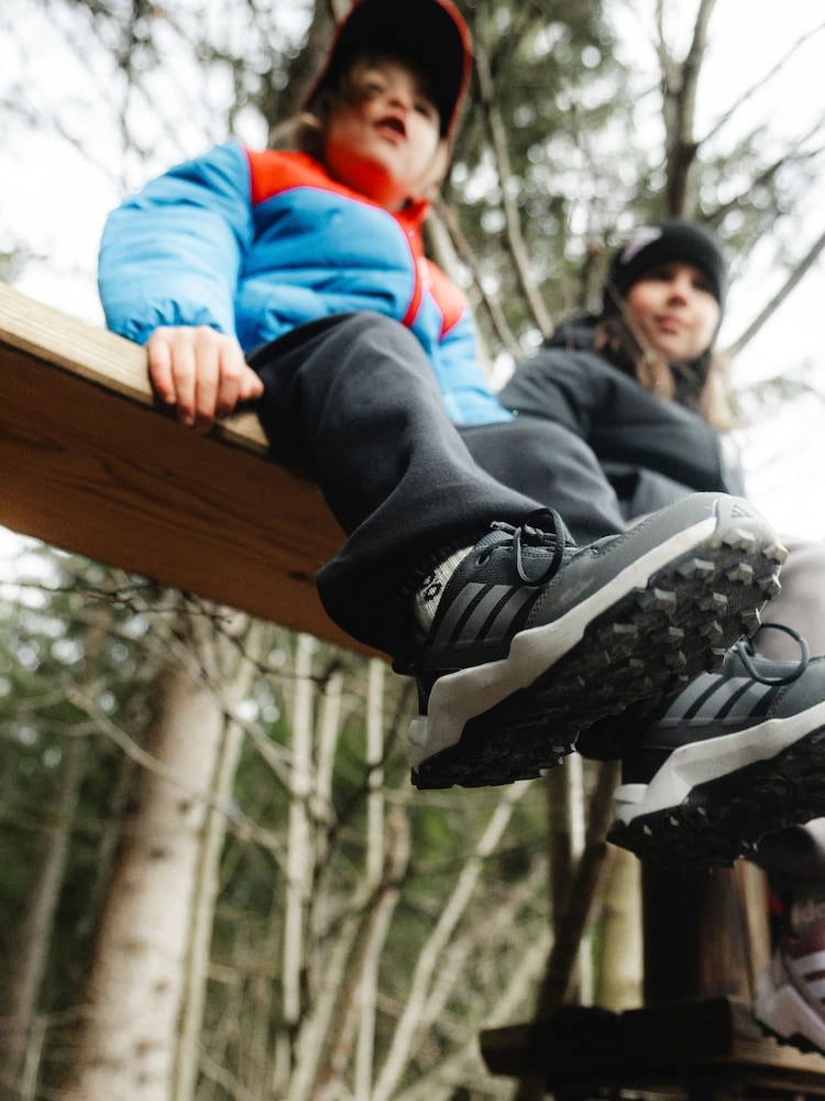 Negro - adidas Terrex Ax4r Hiking Kids Trainers - Imagen 2 de 15 Negro - adidas Terrex Ax4r Hiking Kids Trainers - Imagen 2 de 15