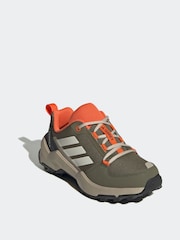 adidas Green Terrex Trainers - Image 6 of 10