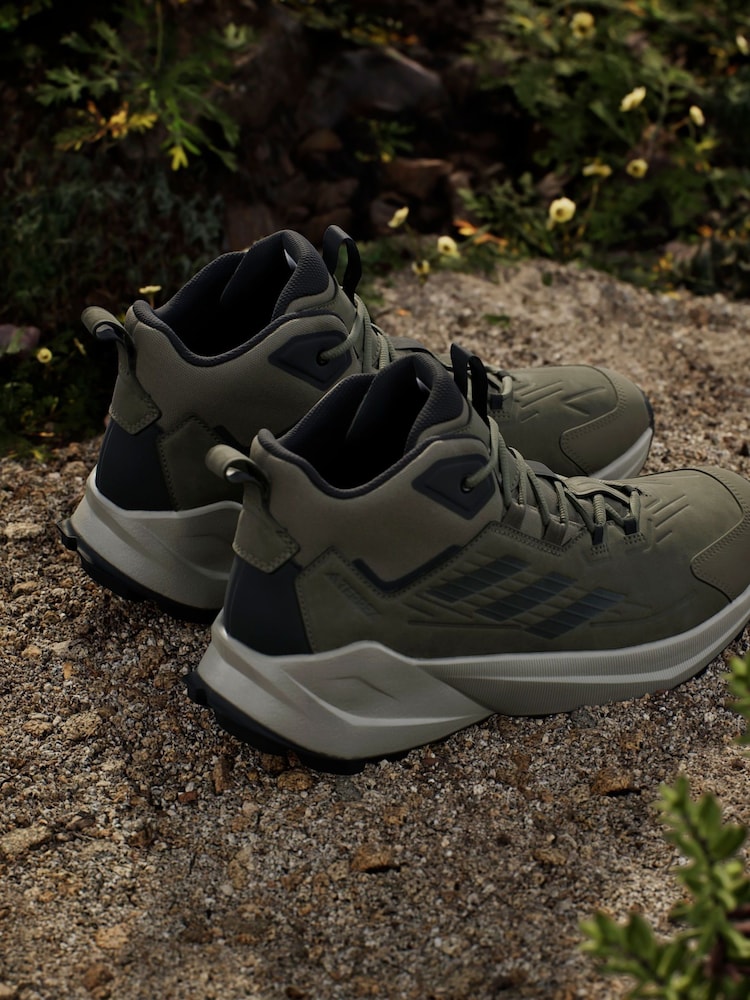 أخضر - adidas Terrex Trailmaker 2.0 Leather Hiking Shoes - Image 1 of 11