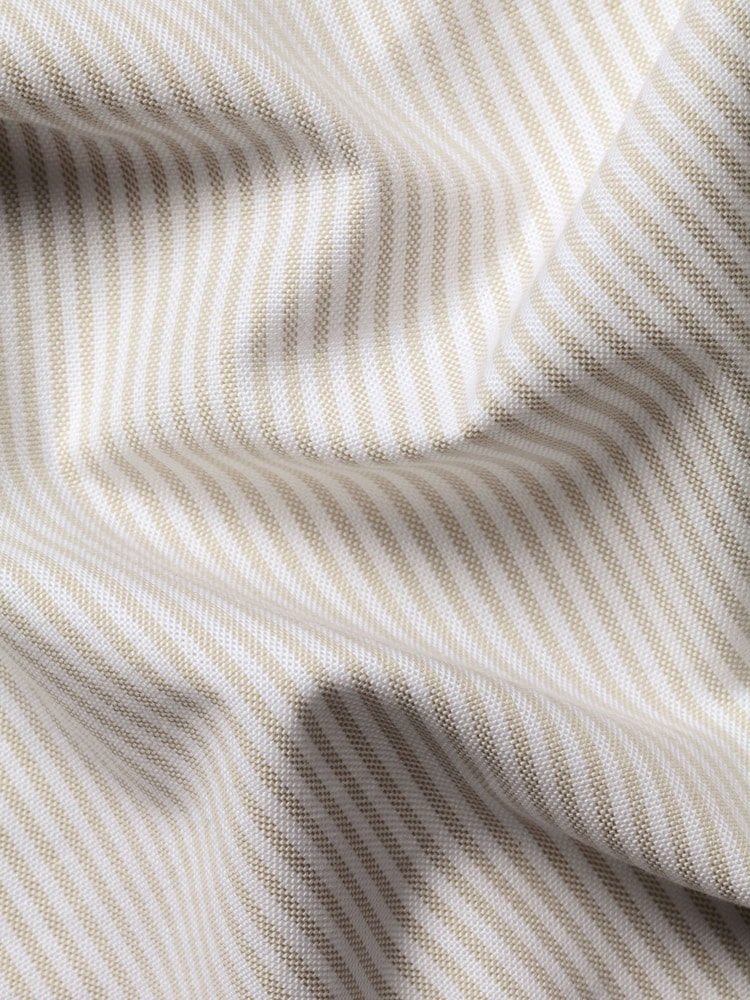 Cream - Pieguļošs piegriezums - Charles Tyrwhitt svītrains, elastīgs, mazgāts Oksfordas krekls ar pogām un mazgāšanu - Attēls 5 no 5 Cream - Pieguļošs piegriezums - Charles Tyrwhitt svītrains, elastīgs, mazgāts Oksfordas krekls ar pogām un mazgāšanu - Attēls 5 no 5