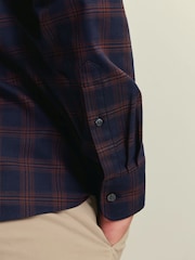 Tumši zils - Charles Tyrwhitt dzintara krāsas liela izmēra rūtainais negludināmais tvīla pieguļošais krekls - Attēls 2 no 6