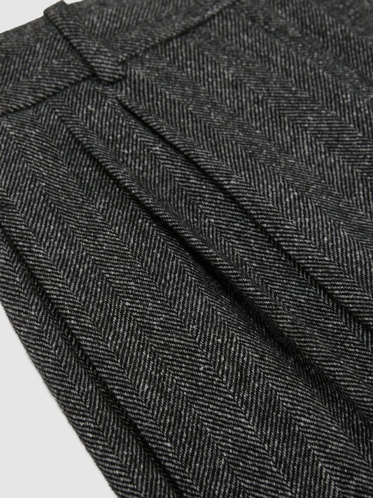 Reiss Dark Grey Camila Wool-Silk Herringbone Wide-Leg Trousers - Image 8 of 8 Reiss Dark Grey Camila Wool-Silk Herringbone Wide-Leg Trousers - Image 8 of 8