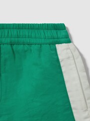 Reiss Bright Green/Ecru Surf Junior Contrast Drawstring Swim Shorts - Image 3 of 3