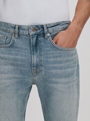 Reiss Light Blue Ordu R Relaxed Tapered Jeans - Image 4 of 6