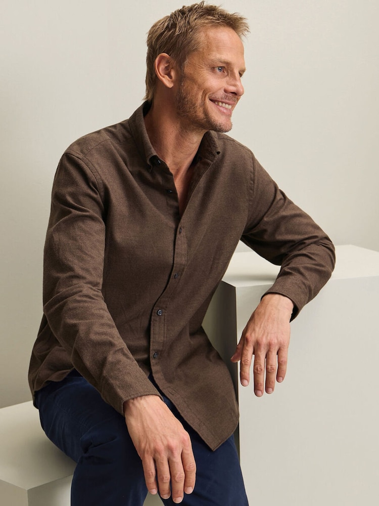 Brun - Ajustement régulier - Chemise en flanelle brossée Charles Tyrwhitt - Image 1 sur 5