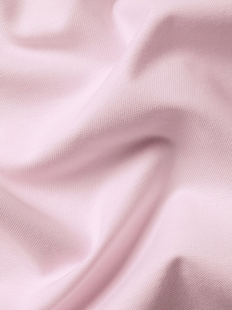 Rosa - Ajuste fino - Camisa Oxford lisa com botões e tecido stretch lavado Charles Tyrwhitt - Imagem 6 de 6