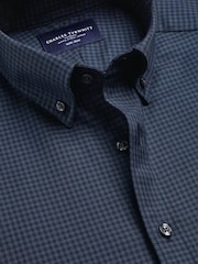 Tumši zils - Charles Tyrwhitt dzintara krāsas liela izmēra rūtainais negludināmais tvīla pieguļošais krekls - Attēls 6 no 6