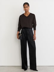 Reiss Navy Gretel Velvet Corduroy Wide-Leg Trousers - Image 6 of 7