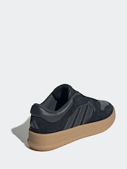 adidas Black/Gum Court 24 Trainers - Image 3 of 9