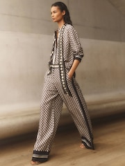 Reiss Navy/Gold Carmine Scarf-Print Wide-Leg Trousers - Image 1 of 8