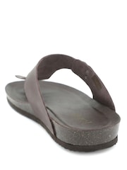 Jones Bootmaker Brown Wales Leather Toe Post Mules - Image 3 of 5