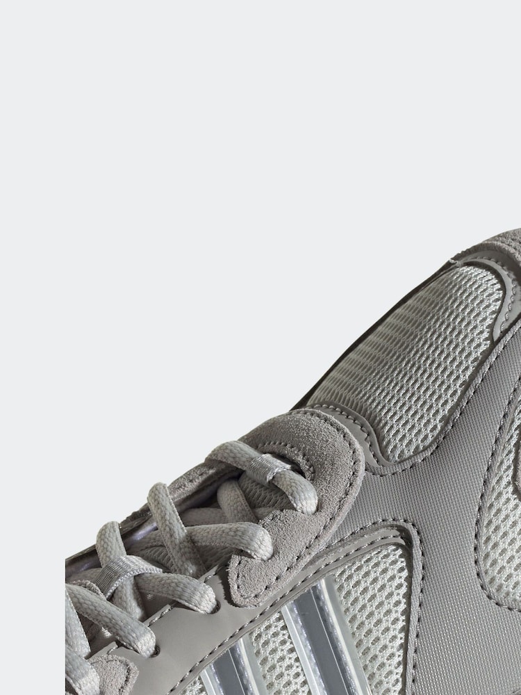adidas Light Grey Crazychaaos 2000 Shoes - Image 9 of 10