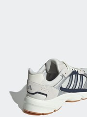 adidas White Crazychaos 2000 Trainers - Image 11 of 17