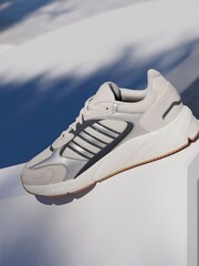 adidas White Crazychaos 2000 Trainers - Image 6 of 17