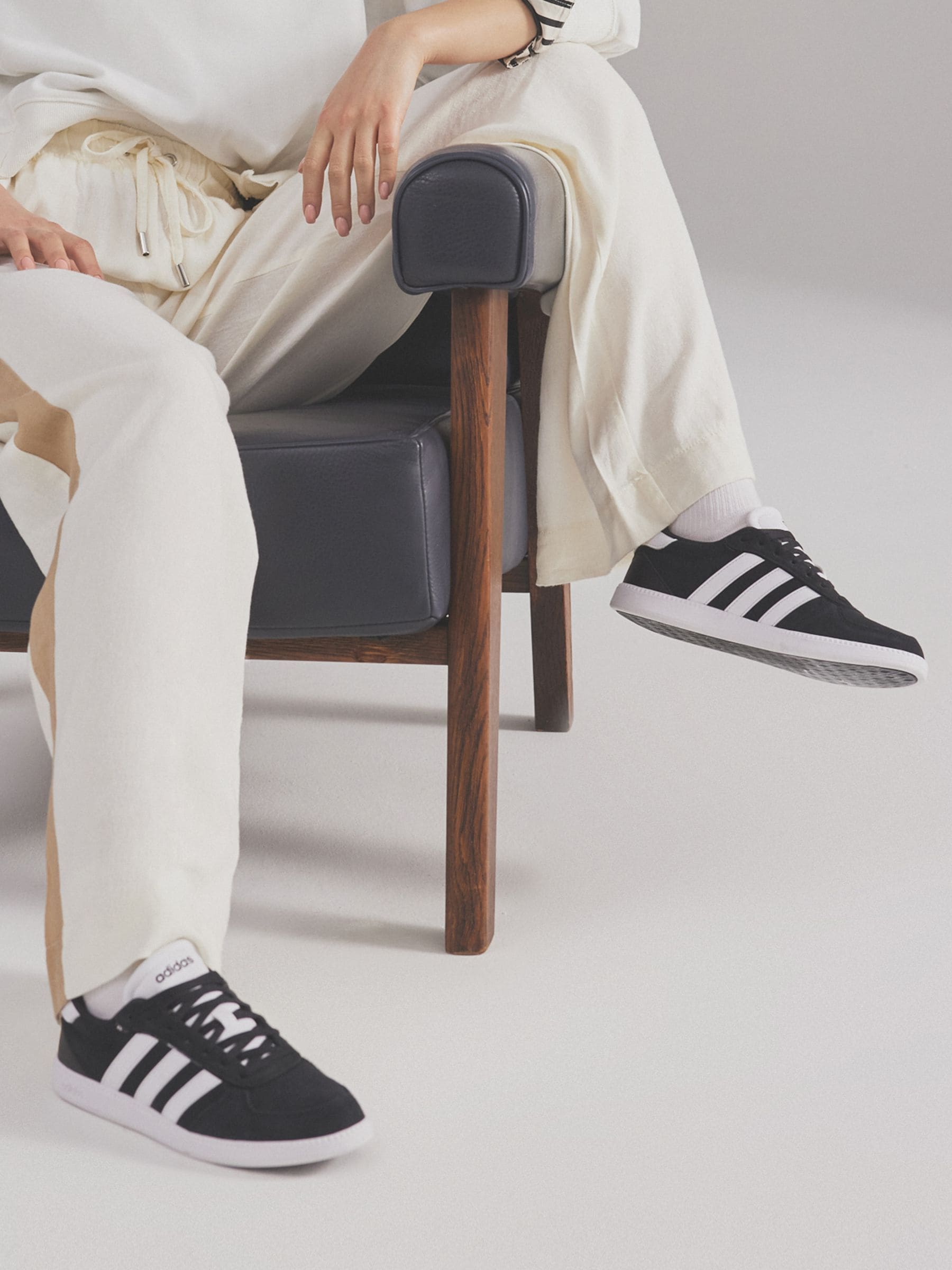Adidas originals sleek trainers in white online
