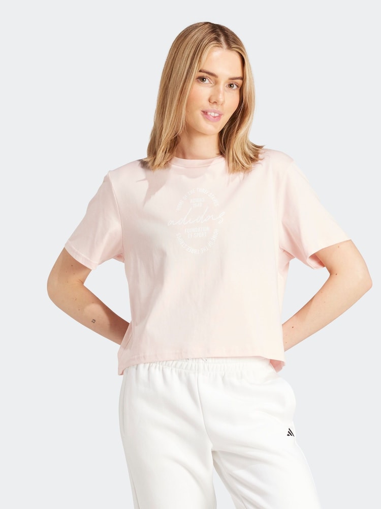 adidas 100% Cotton Brand Love Signature Graphic T-Shirt - Bild 1 von 7