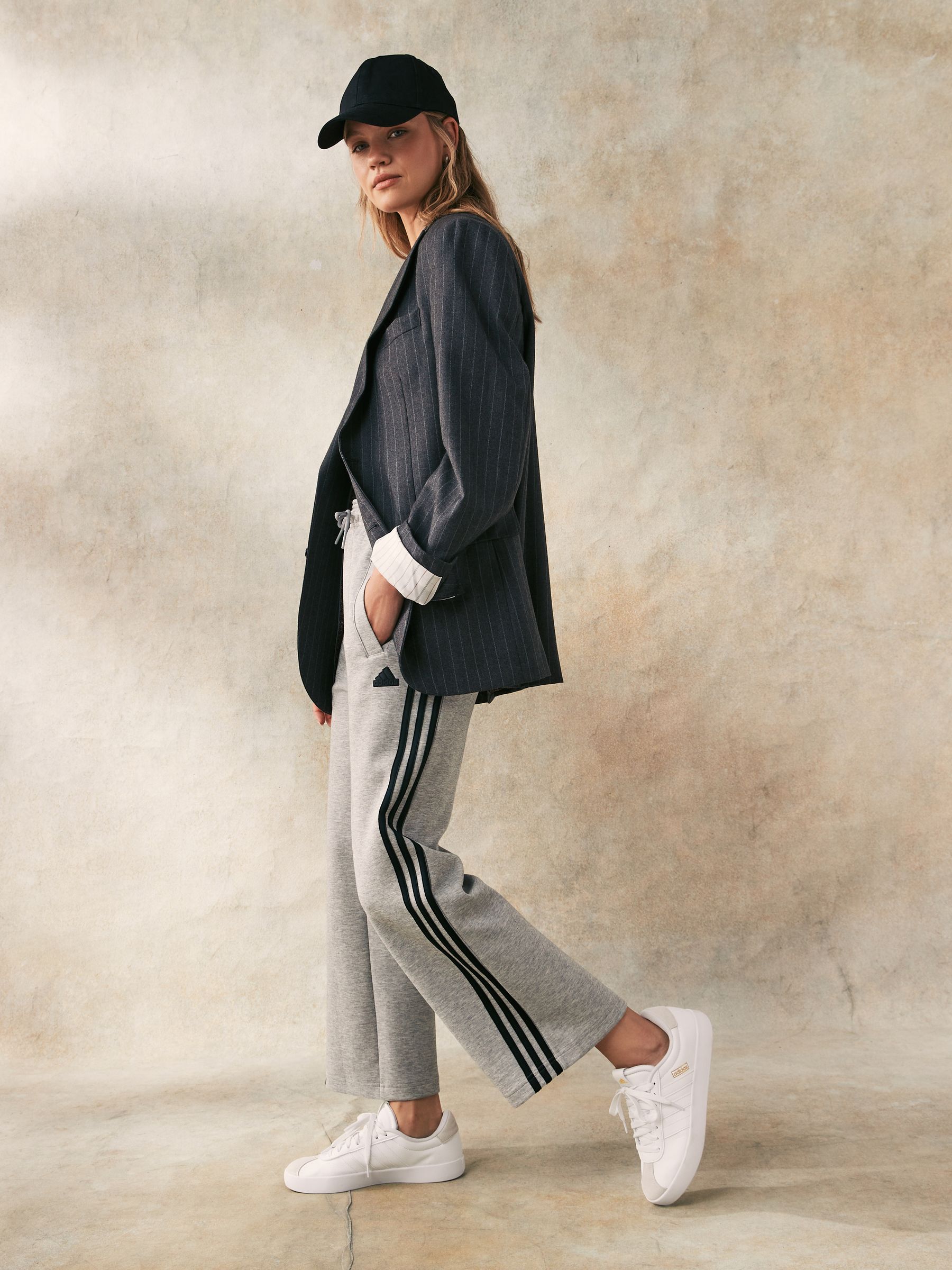 Adidas jeans jogginghose best sale