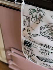 Avalon Home Green Just A Girl Oven Glove - Image 3 of 5