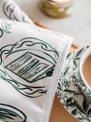 Avalon Home Green Just A Girl Oven Glove - Image 4 of 5