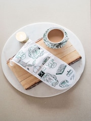 Avalon Home Green Just A Girl Oven Glove - Image 5 of 5