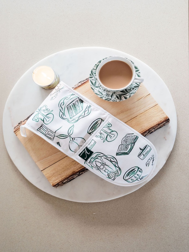 Avalon Home Green Just A Girl Oven Glove - Image 5 of 5